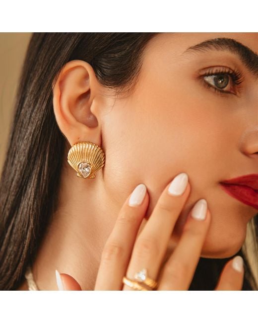 Decolet the label Metallic Seashell Earrings