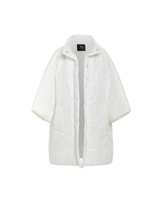 Niran White Mofu Padded Coat