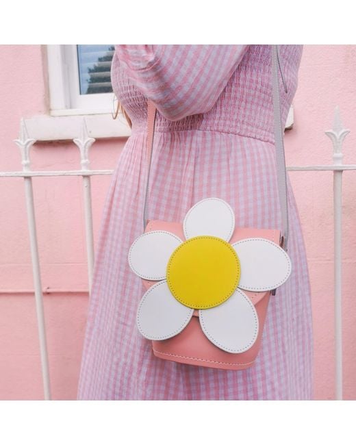 Zatchels Multicolor Handmade Leather Daisy Barrel Bag