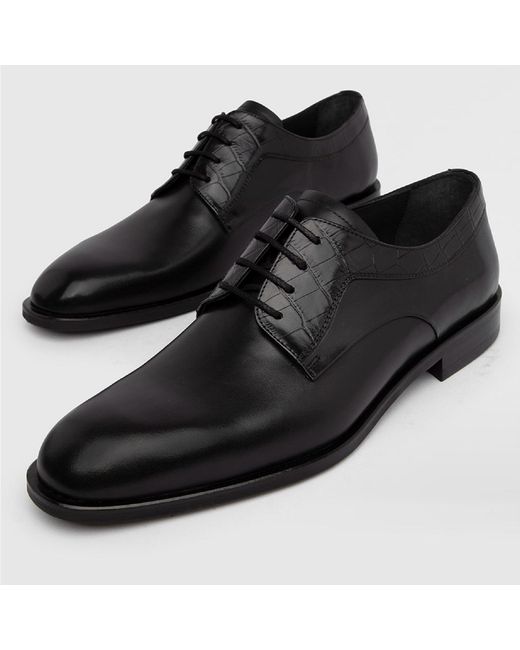 Ilvi Black Vitis Antique Leather Derby Shoe for men