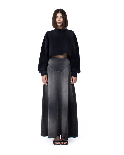 Ardea Black Cropped Arch Crewneck