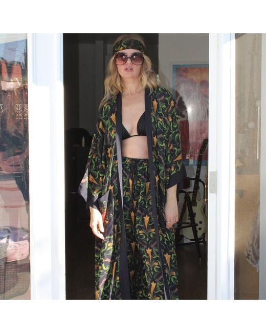 Henelle Black Hollywood Night Kimono