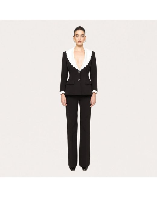 Nissa Black Single-Breasted Fitted Blazer