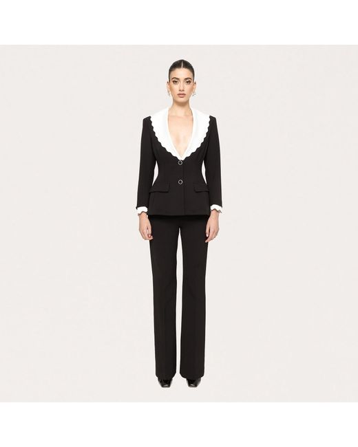 Nissa Black Single-Breasted Fitted Blazer