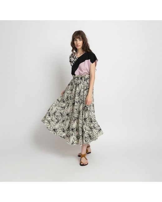 ARTISTA Gray Neutrals Rosy A-Line Midi Skirt