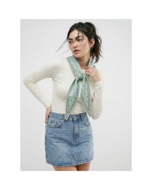 Saachi Green Polka Dot Triangle Light Scarf