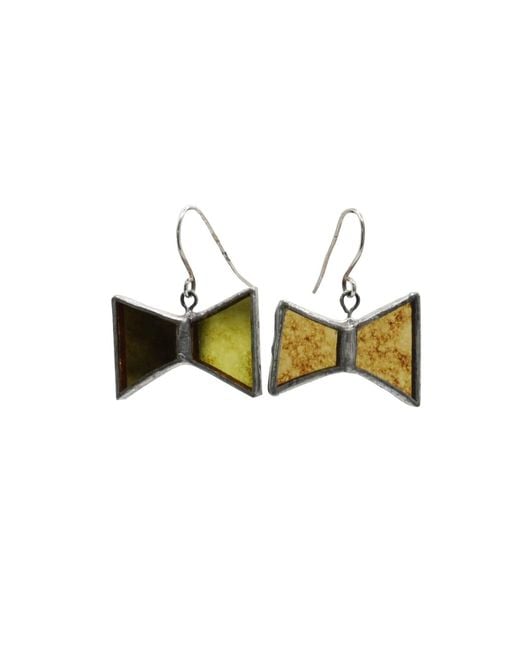 Laura Daili Metallic Golden Ribbons