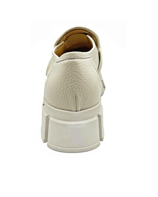 Beautiisoles by Robyn Shreiber Made in Italy White Neutrals Raquel Off- Leather Comfortable Work Evening Lugsole Combat Shootie