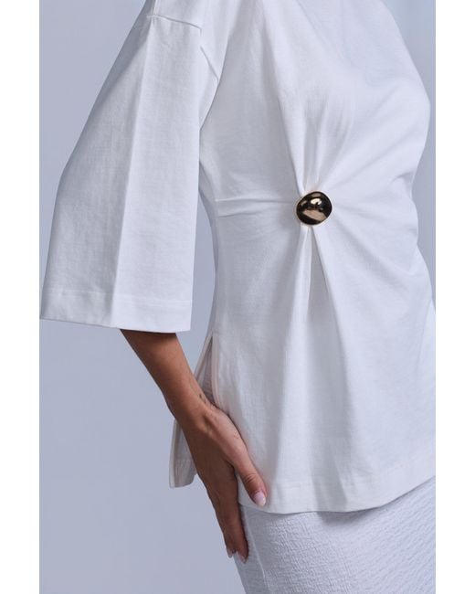Rave on Trend White Brooch Gather Tee