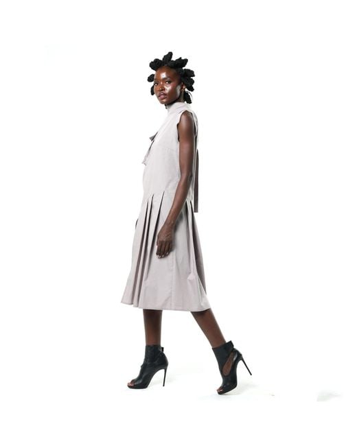Metamorph Gray Sleeveless Pleated Tunic With Front Pocket