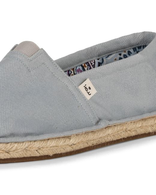 Kingdom of Wow Gray Extra Fit Espadrilles