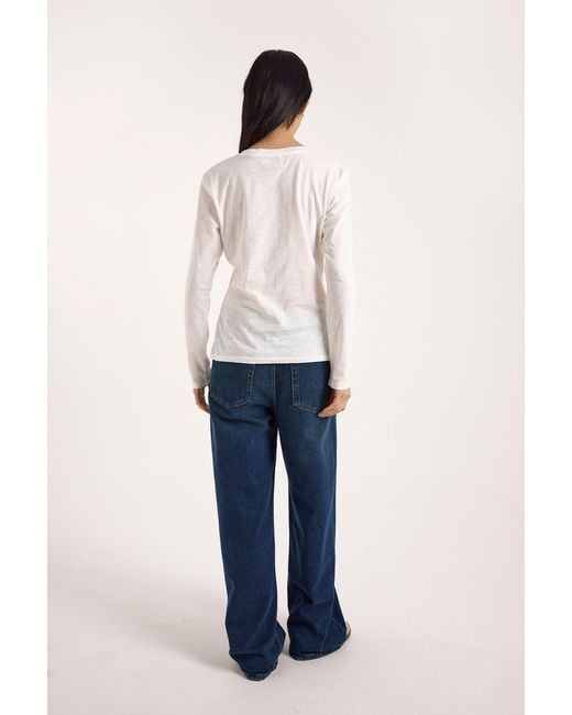 Brodie Cashmere White Long Sleeve Crew Neck