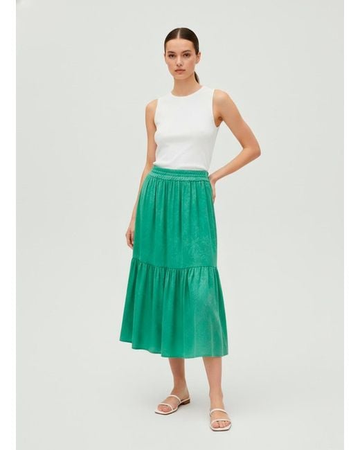 Conquista Green Emerald Tiered Midi Skirt