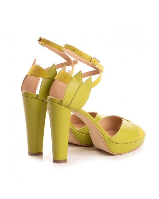The 5Th Element Purple Flowers Lime Platform Sandals