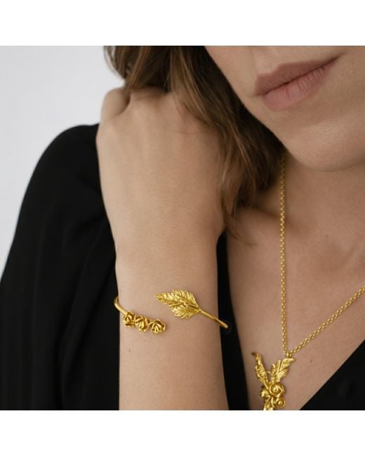 Unaloe Metallic Floral Open Bracelet