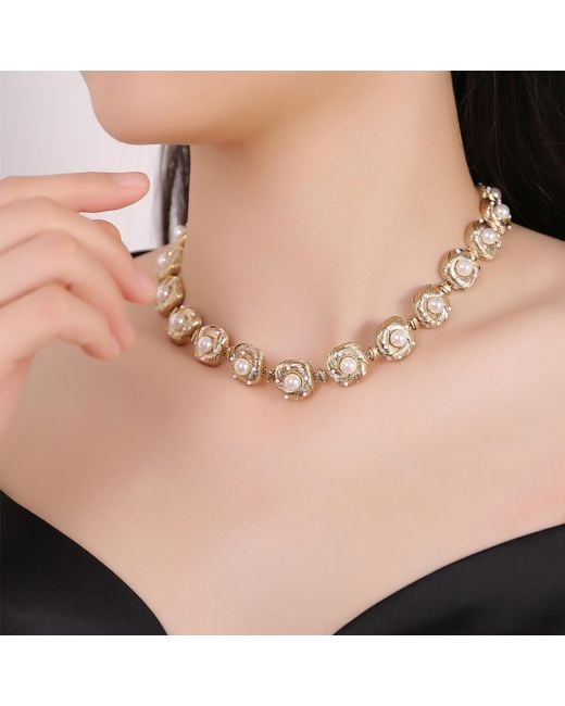 Retro Chic Metallic Canary Necklace