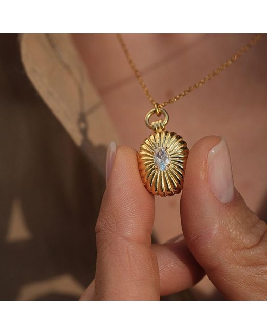 LINYA JEWELLERY Metallic Mini Stone Covered Medallion Locket Necklace