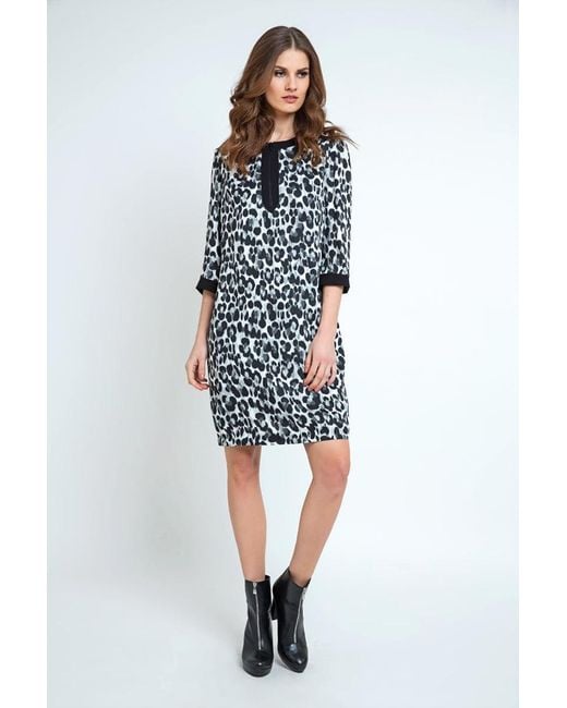 Conquista Black Animal Print Sack Dress