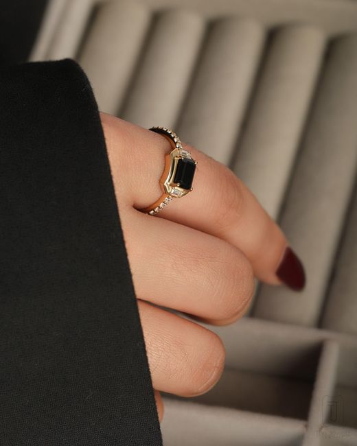 The Jewelz White Neutrals Be Famous Onyx Signet Ring