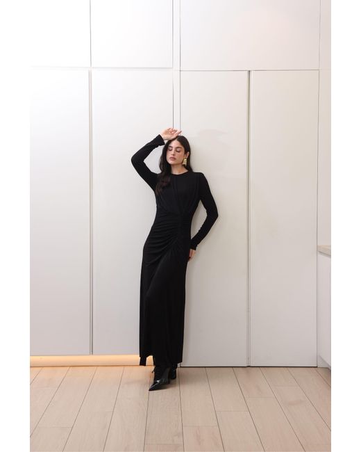 Ashita Fernandes Black Amber
