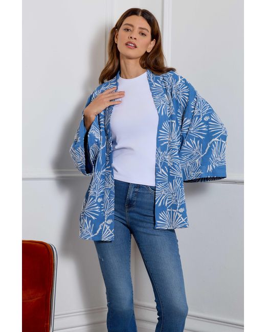 Artemis Muse Blue Ivory Embroidered Japanese Pine Needles Short Fully Lined Kimono