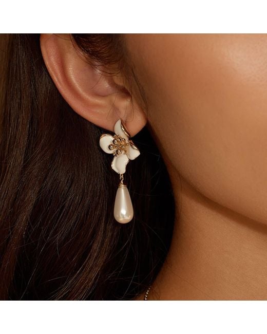 Retro Chic Metallic Iris Blossom Pearl Earrings