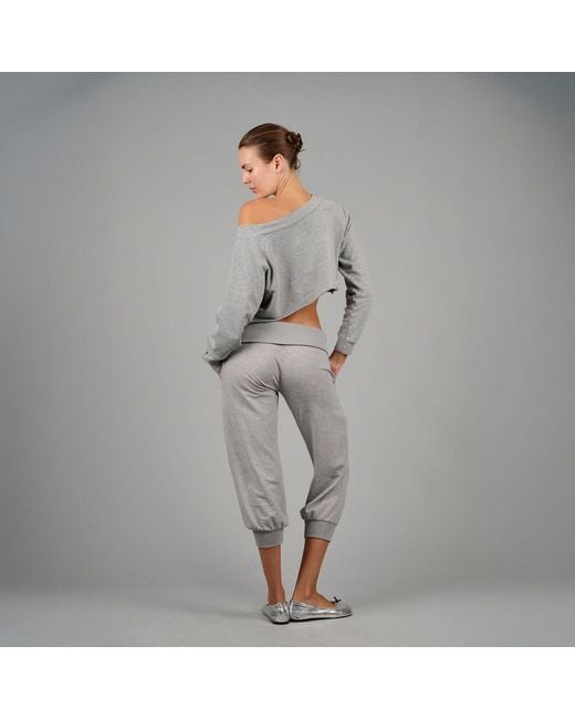 Love and Nostalgia Gray Weekender Capri Track Pant