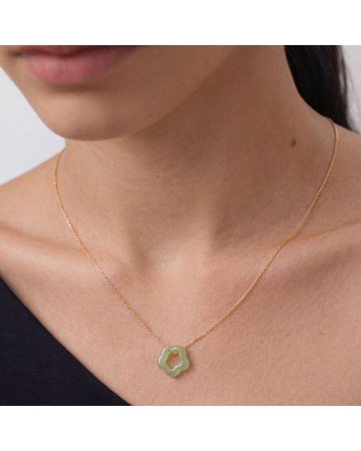 seree Green Plum Blossom Jade Pendant Necklace