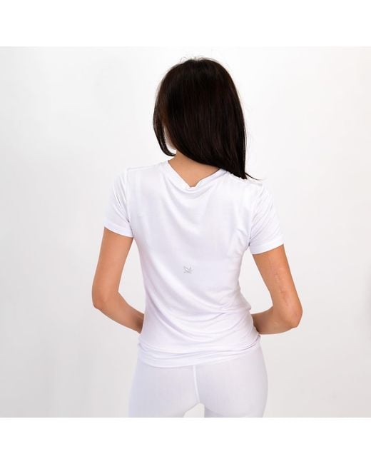 On/Off Essentials White The Everyday Tee