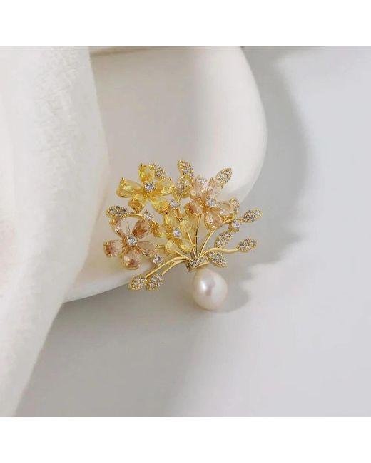 Angel Barocco Metallic Vintage Floral Zircon & Pearl Brooch