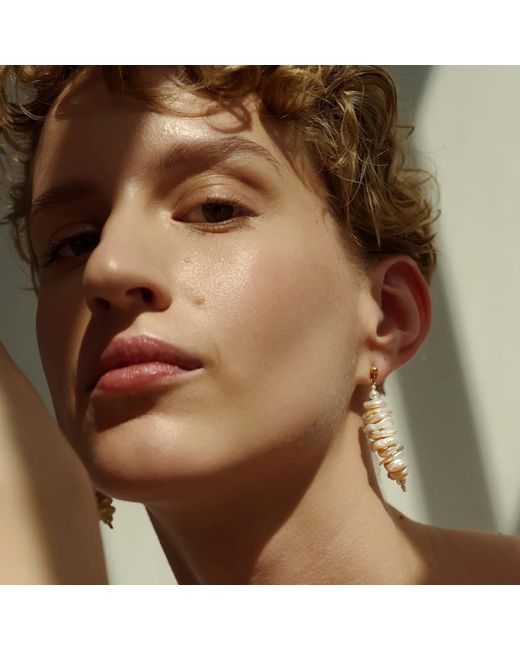 EVA REMENYI Metallic Lagoon Pearl Earrings