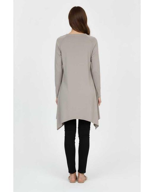Conquista Gray Asymmetric Longline Top With Modern Single-Button Detail