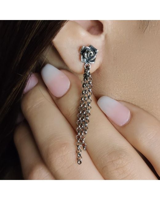 Unaloe Metallic Vermeil Asymmetric Rose Chain Drop Earrings – Luxury Contemporary Floral Designer Jewelry