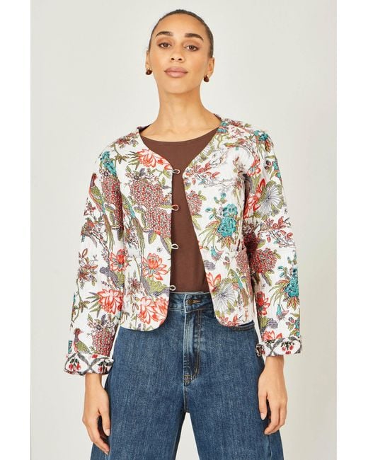 Yumi' White Peacock Print Reversible Cotton Quilted Jacket