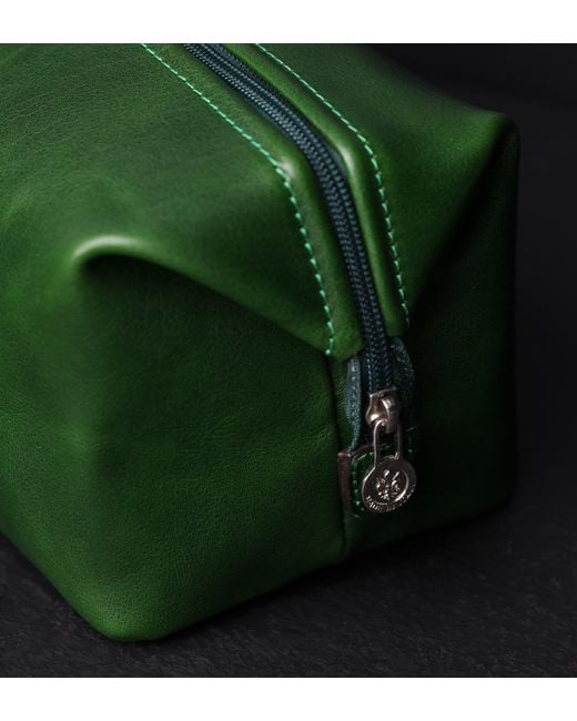 Time Resistance Green Leather Toiletry Bag