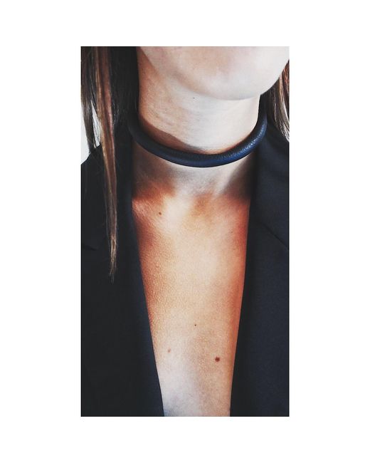 WAIWAI Black Choker With Leather Chain