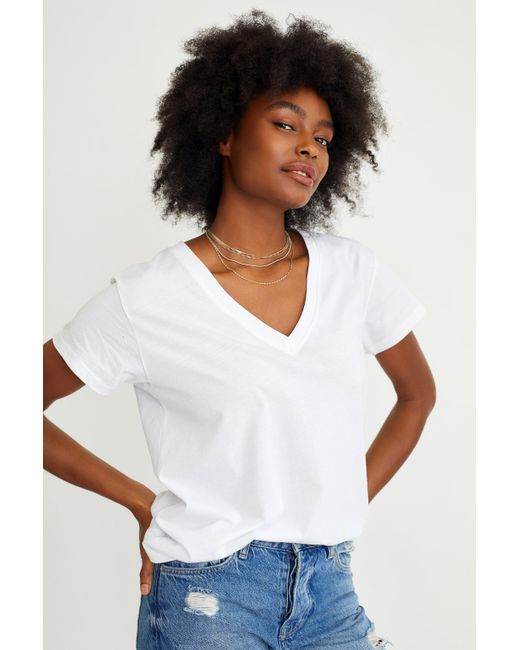 LOVETRUST White Patti Tee