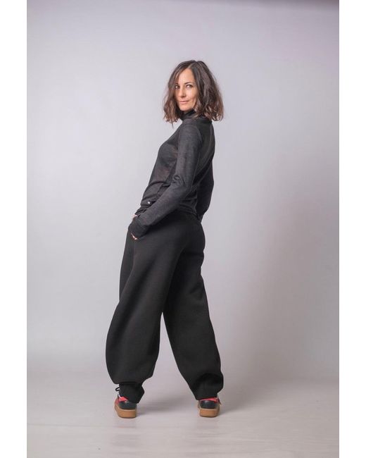Yogi8Apparel Black Soft Rebellion Balloon Joggers