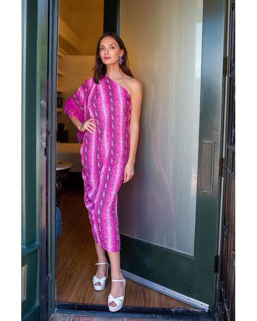 Jennafer Grace Pink Chelziah Caftan