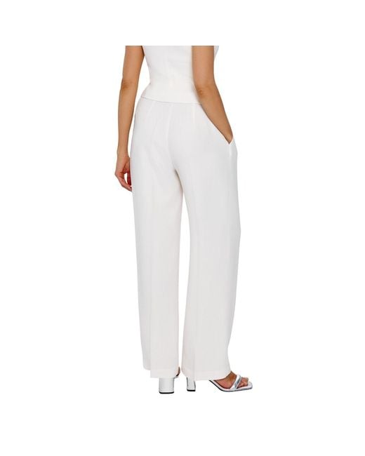 Elsava White Swan Trouser