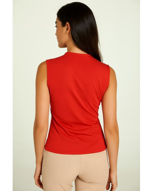 Conquista Red Sleeveless V-Neck Jersey Top – Stretch Cotton-Blend Fabric