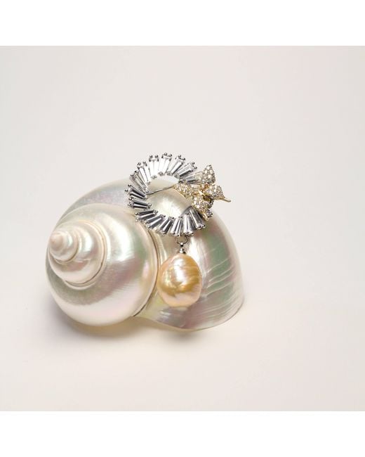 Ninemoo White Aurora Grace Brooch-Pendant