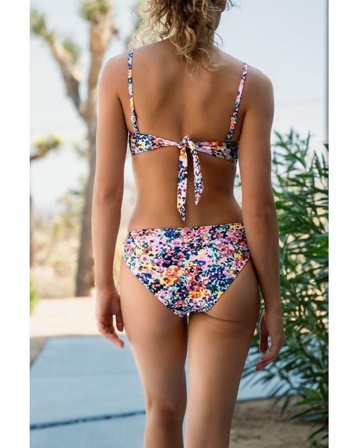 Change of Scenery White Nellie Top