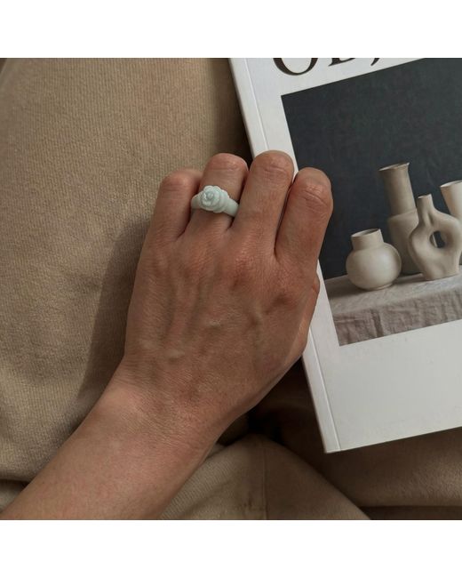 seree Blue Rose Off Jade Ring