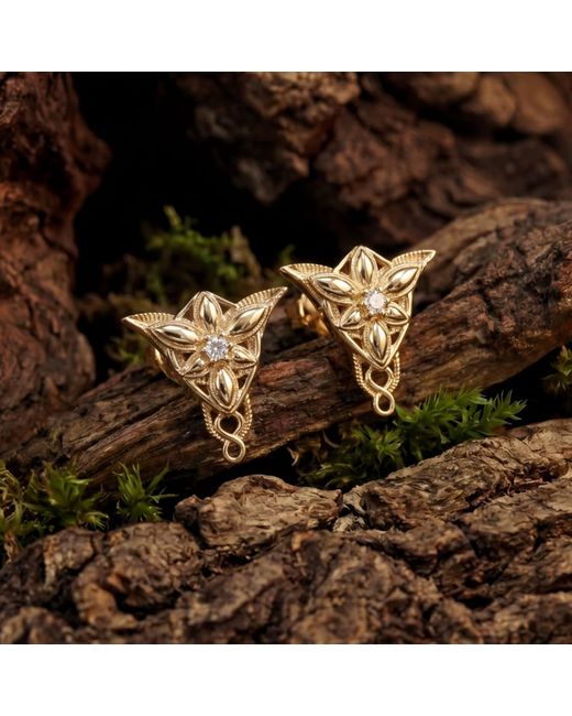 Azura Jewelry New York Metallic Evenfall Star Stud Earrings Vermeil