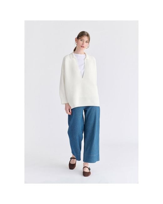 Paisie White Low Cut Polo Collar Ribbed Jumper
