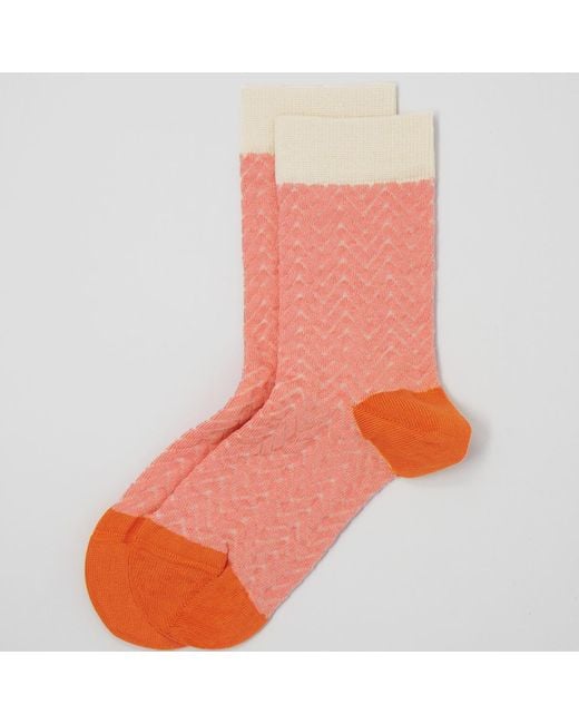 Peper Harow - Made in England Pink Zigzag Socks –