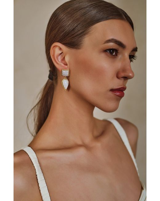 Decolet the label White Isabela Earrings