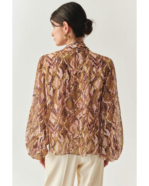 Exquise Natural Regular Scarf Neck Patterned Sariyah Blouse