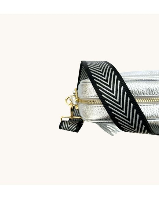 Apatchy London Black And Chevron Strap